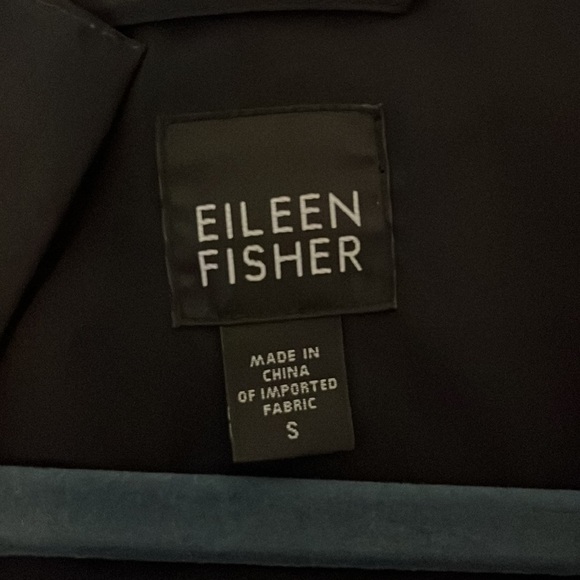 Eileen Fisher Woman’s Black Rain Jacket Size S - Picture 3 of 6